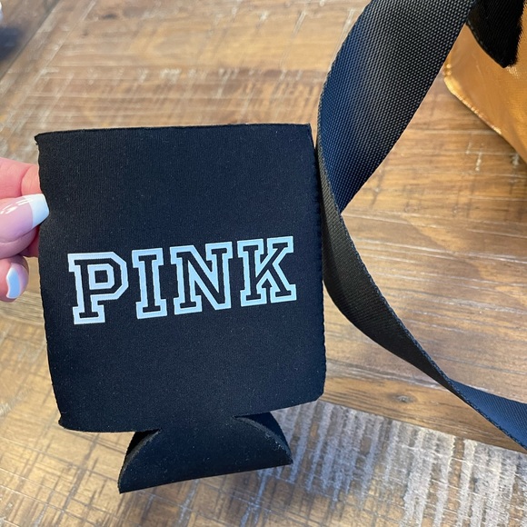 🌺 PINK Victoria’s Secret Insulated Cooler / Lunch Box 🌺 BRAND NEW NEVER USED - Picture 7 of 11